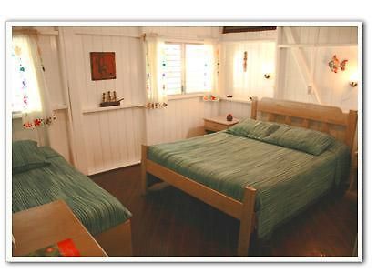 Cocomo On The Sea Bed & Breakfast Bocas del Toro Exterior foto